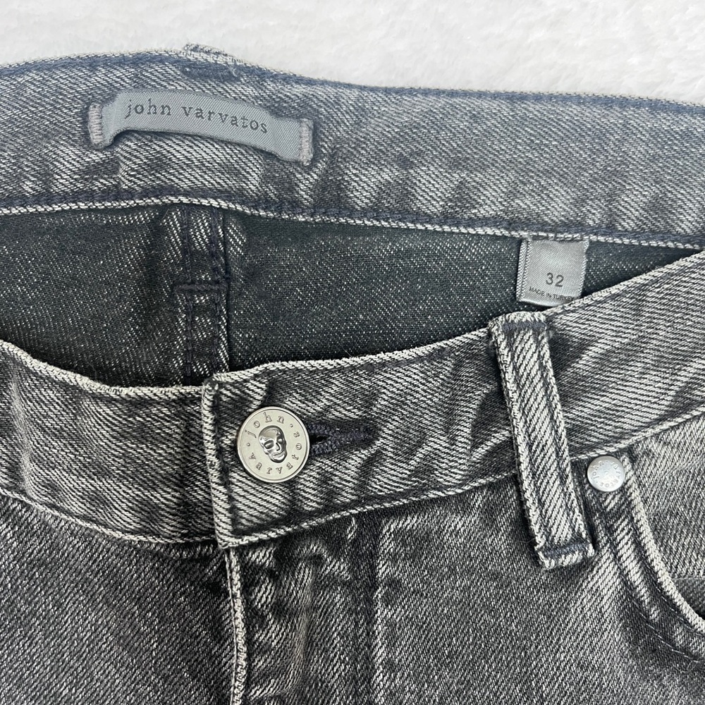 John Varvatos Men’s Sz 32 Gray Distressed Jeans Rocker Edgy Straight Leg Skull - Picture 2 of 11